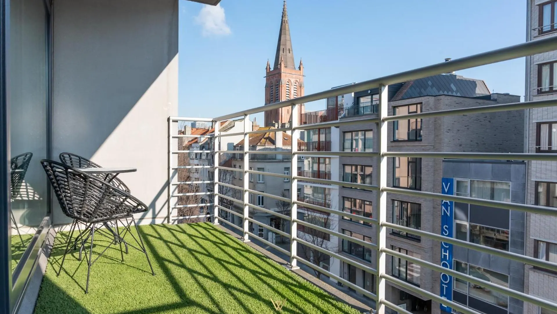New Modern Apartment Near The Sea And City Centre Oostende