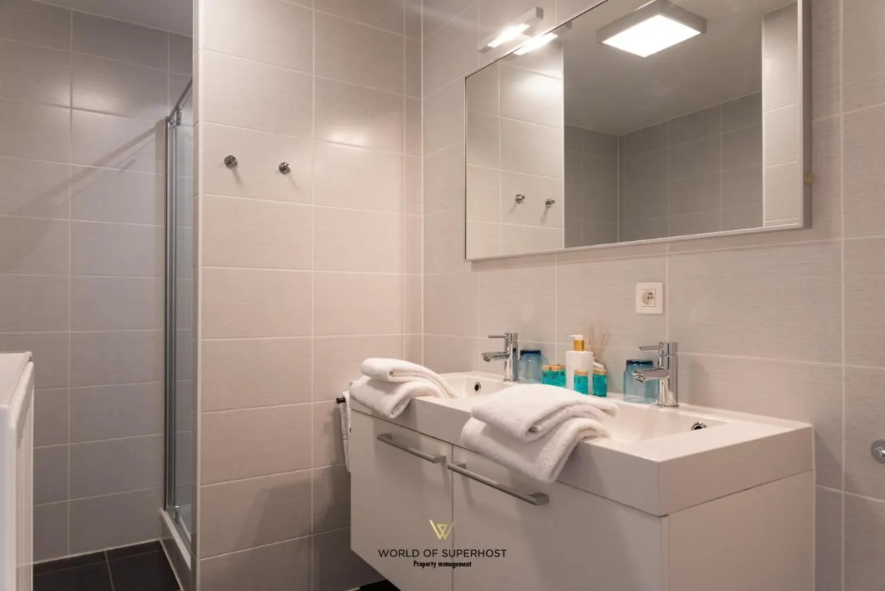 New Modern Apartment Near The Sea And City Centre Oostende België